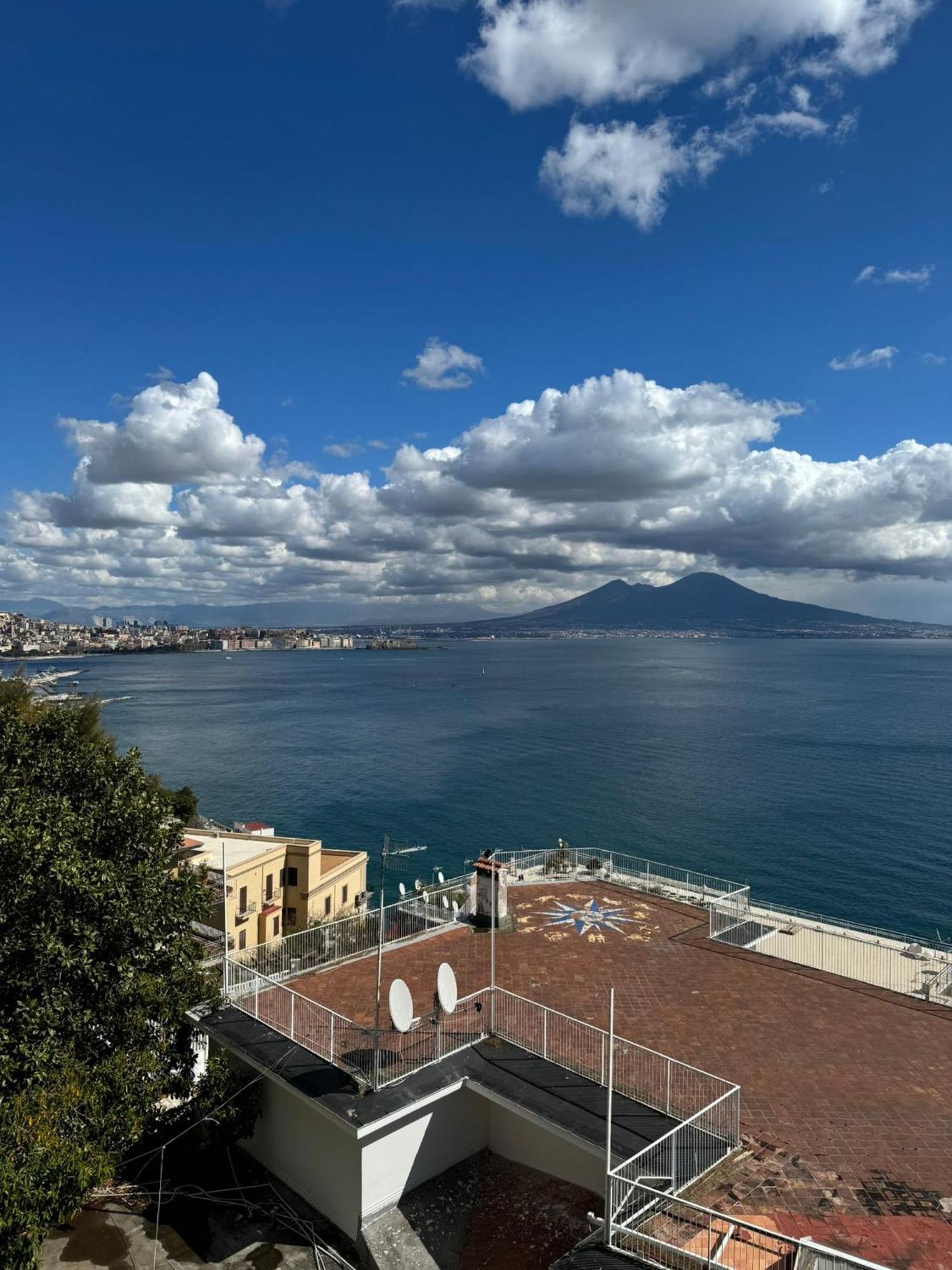 Apartment Dele Naples